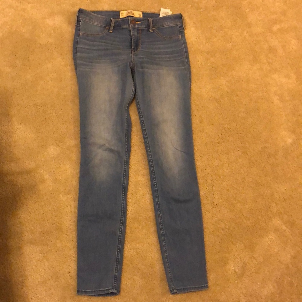 Hollister Low Rise Jean Leggings - Medium Wash